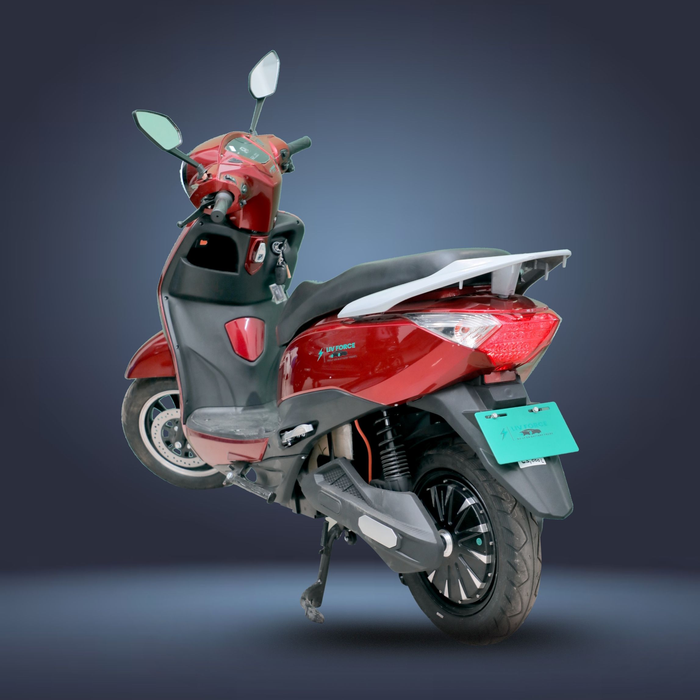 LIV Force RUSH 2000 - Image 4